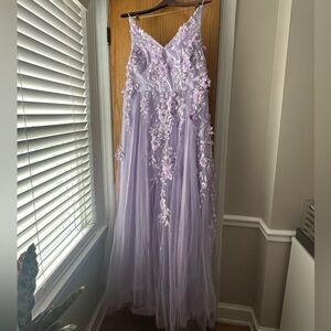 NWOT Elegant Lavender Gown with Floral Appliqué Details